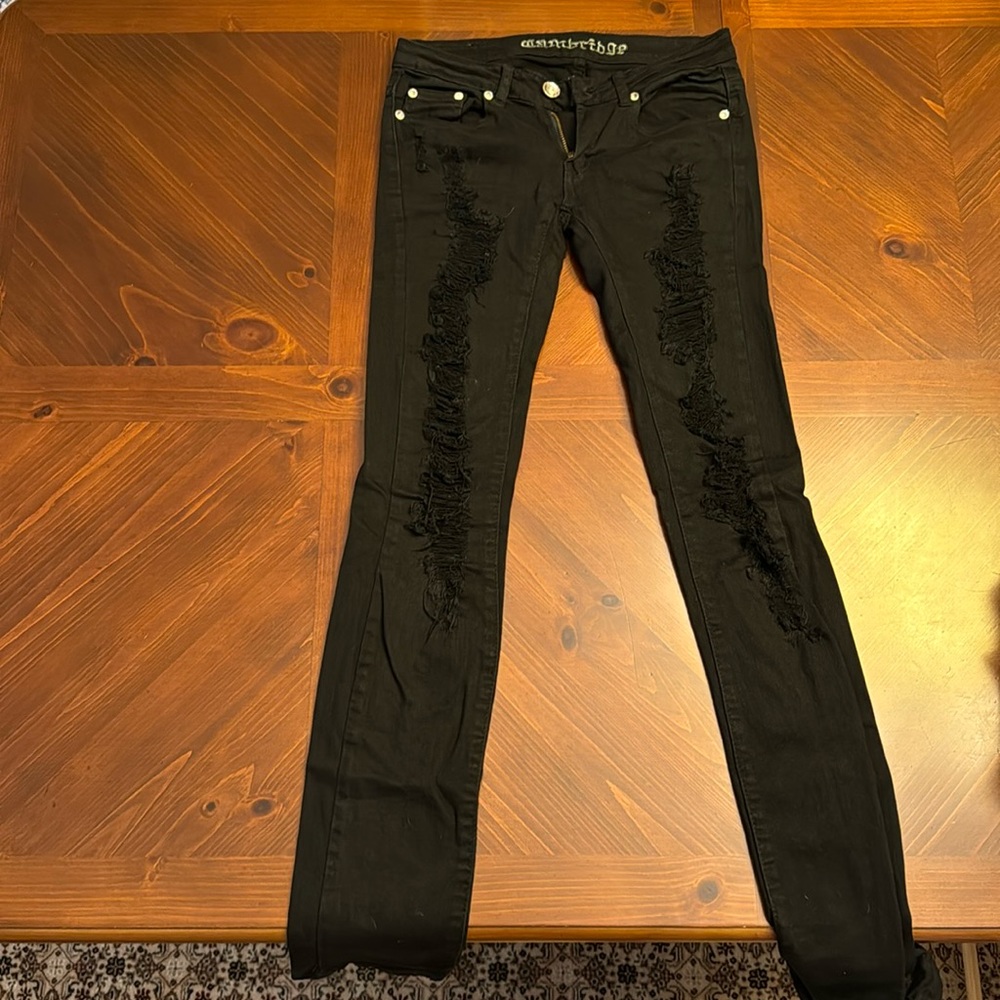 Black ripped jeans